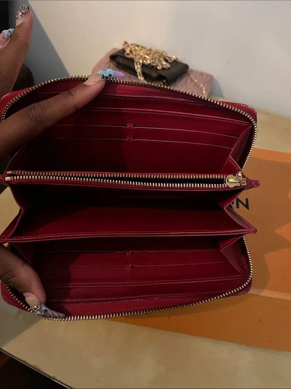 Louis Vuitton Red Monogram Vernis Zippy Wallet